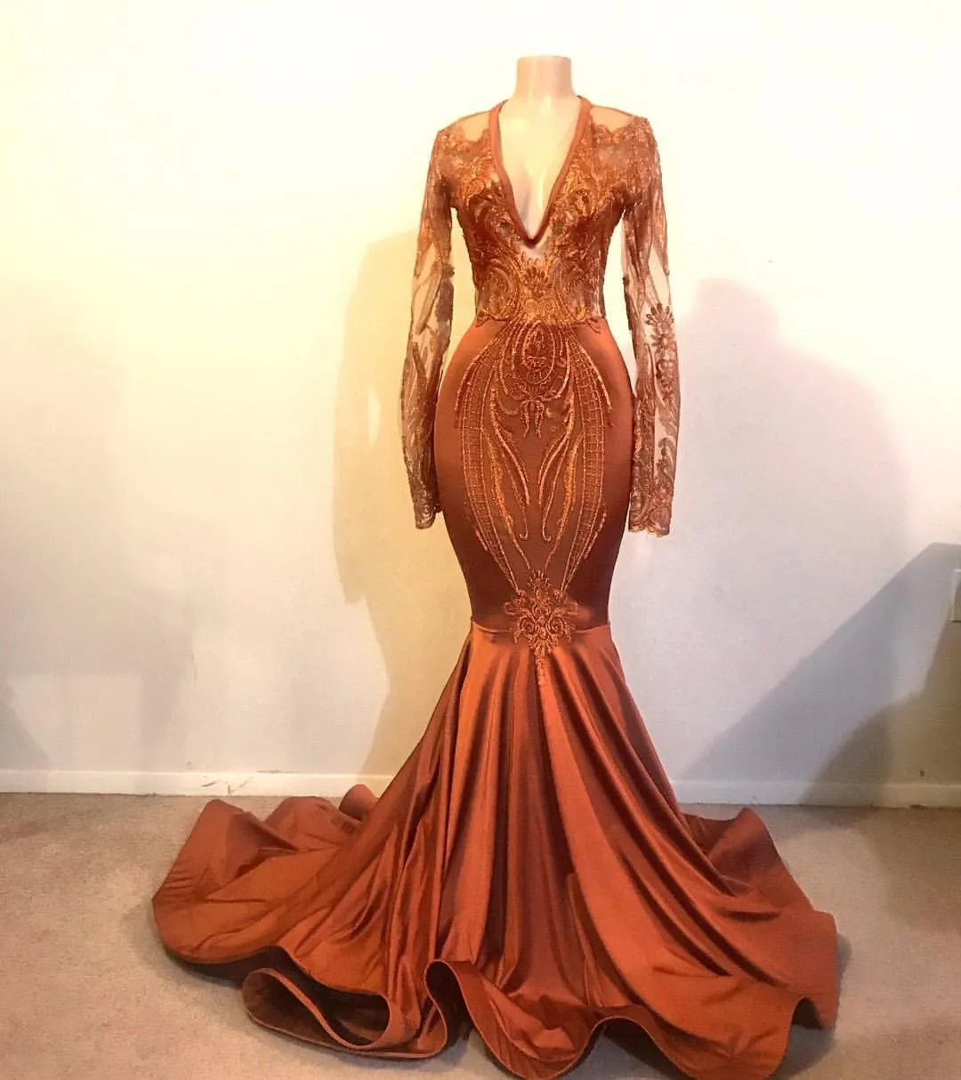 kamahe Mermaid Deep V-neck Long Sleeve Floor Length Chiffon Embroidery Prom Dress