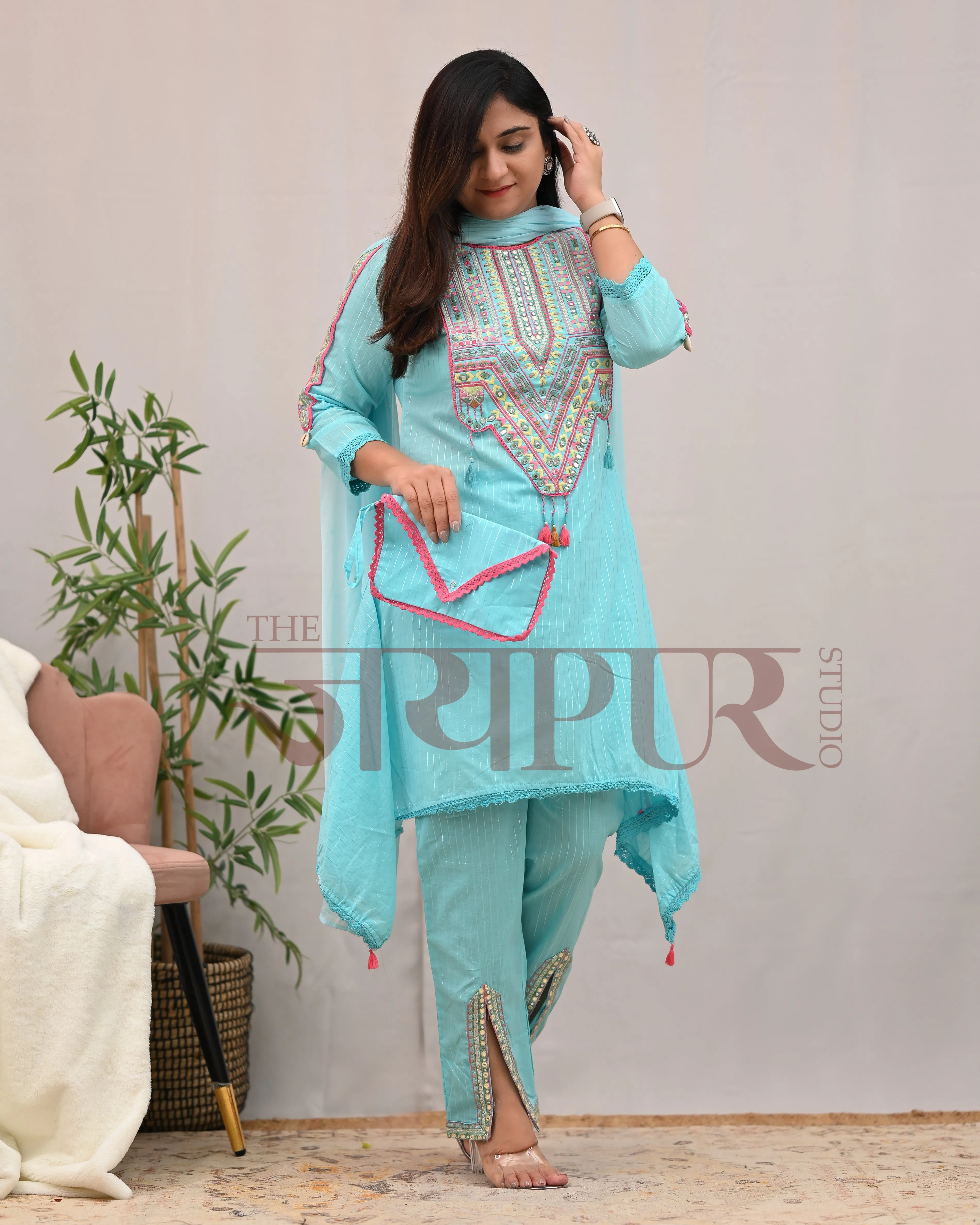 Meerza Asymmetric Embroidered Pant Set