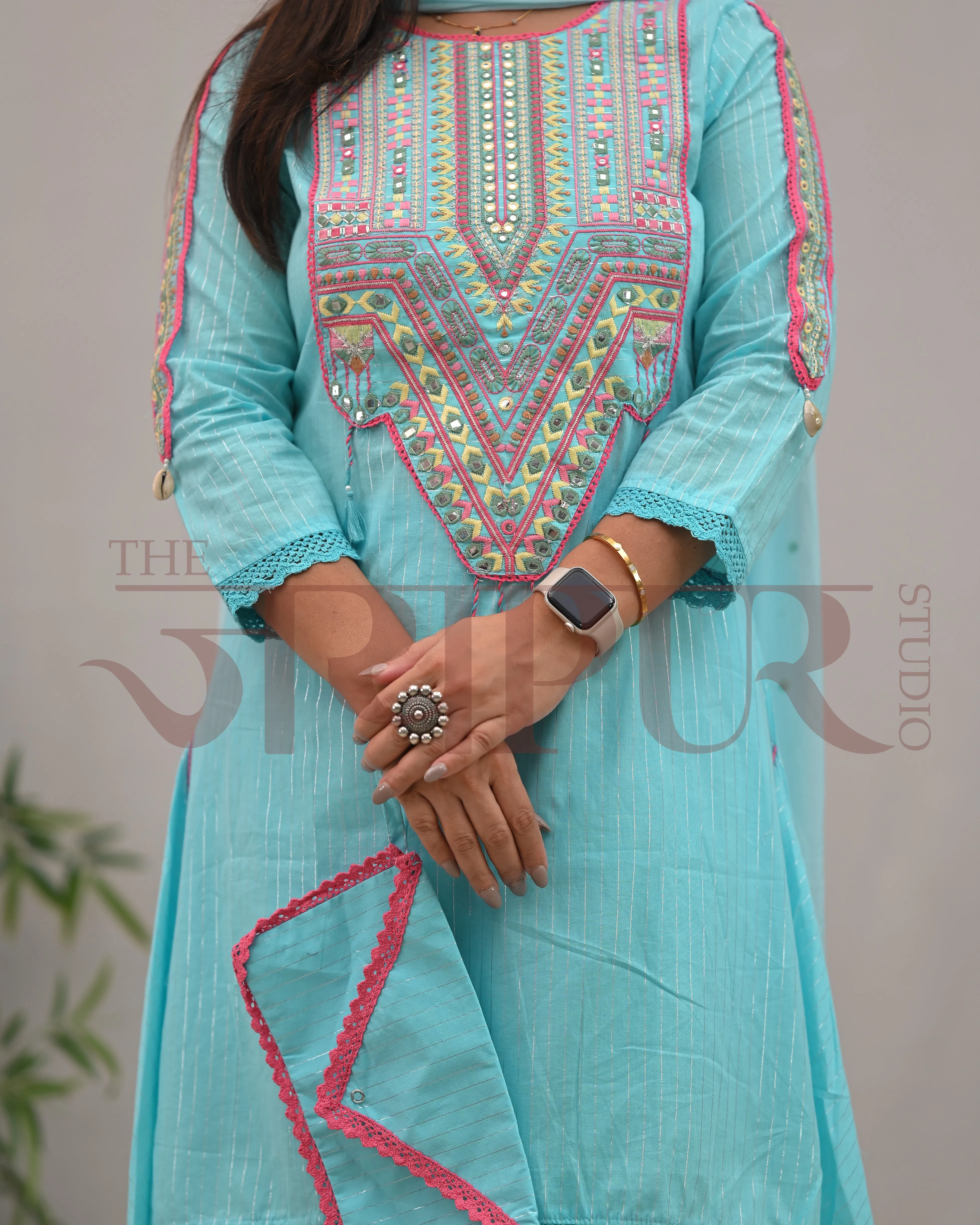 Meerza Asymmetric Embroidered Pant Set