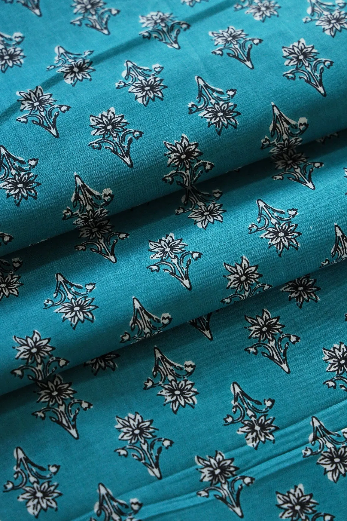 Rama Blue And White Floral Print On Pure Cotton Fabric
