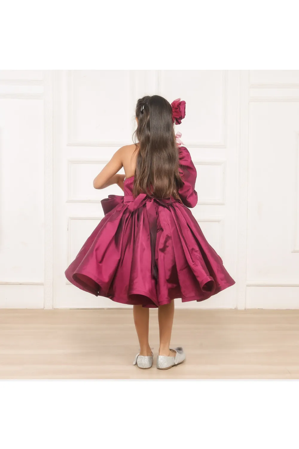 Wine Big Bow Embroidered One Shoulder Dress